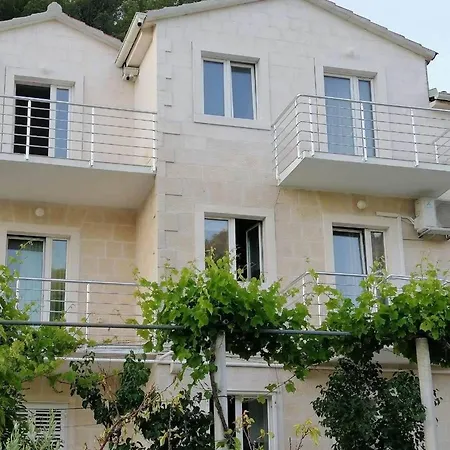 Kalajzic- Two Bedroom With Terrace A4 St Apartment *